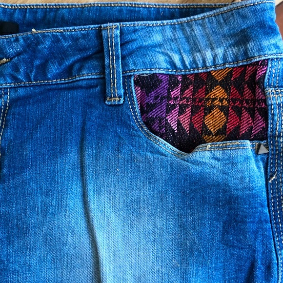 SOUTHWESTERN AZTEC NAVAJO Blanket Denim Shorts NEW - Picture 5 of 12